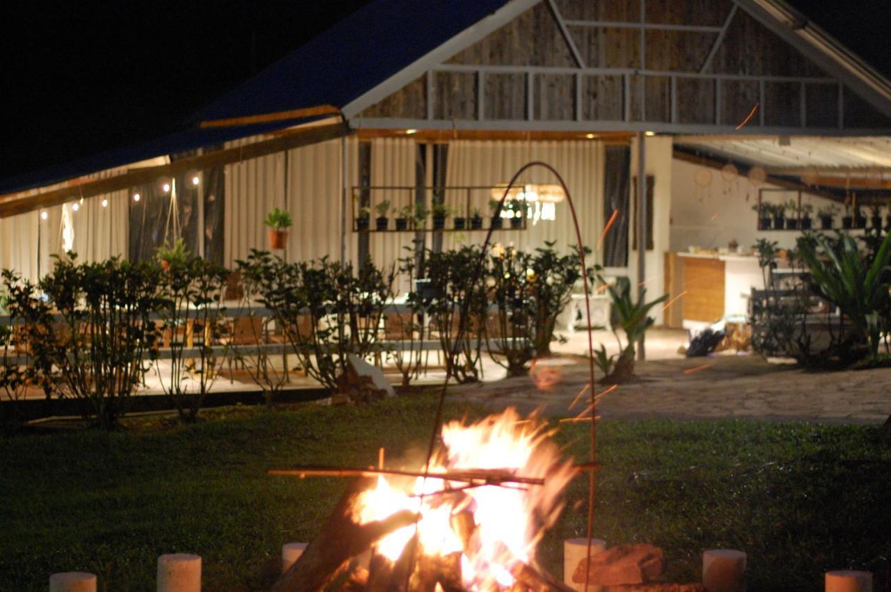Tribu Ecohostal 로스 산토스 외부 사진